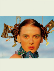 spiering-souness-Vogue Italia May 1988-Make-Up Quello Dell'Estate-archivio.vogue.it   2.png