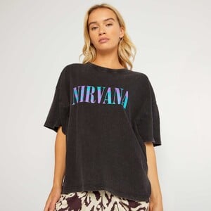 t-shirt-nirvana-in-jersey-nero-aod23_1_zc3.thumb.jpg.e1af92ba6dc9f70963c7a2274ea686fb.jpg