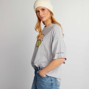 t-shirt-oversize-en-jersey-friends-gris-aty39_2_zc3.thumb.jpg.c05373ce803cbf570c8fea6856589f34.jpg