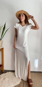 vestido_sonia_leonax_6_1634651049.thumb.jpeg.c7de3e8d86649ad0b7358e8e98ba3912.jpeg