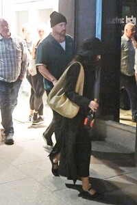 zoe-kravitz-and-channing-tatum-arrives-at-taylor-swift-s-electric-lady-studios-party-05-16-2023-3.jpg