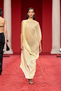00063-ferragamo-spring-2023-ready-to-wear-credit-gorunway.thumb.jpg.9d231c77357cf33d905168152dfc4713.jpg