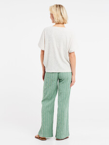 1610331_106_model_back-full_01.jpeg