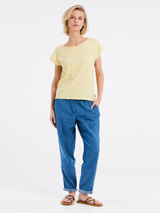 1610931_616_model_front-full_01.jpeg