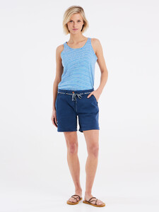 1612231_761_model_front-full_01.jpeg