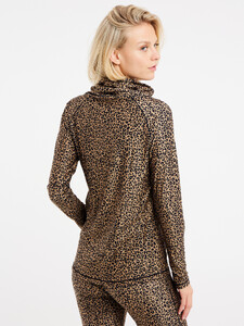 1690200_859_model_back-half_01.jpg