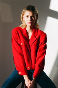 18470002.jpg