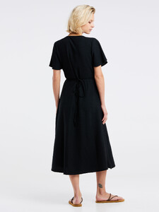 2611731_290_model_back-full_01.jpeg