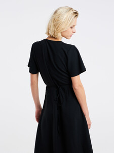 2611731_290_model_back-half_01.jpeg