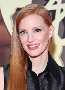 402034501_jessica-chastain-marrakech-day-4-06.jpg