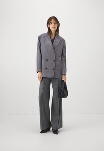 755501bb76ca454ebda2c7145e2bd534.jpg