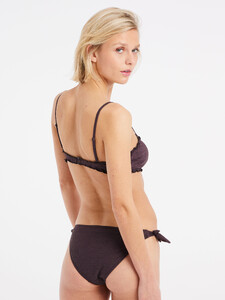 7615831_271_model_back-half_01.jpeg