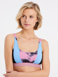 7618531_290_model_detail_01.jpeg