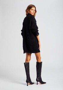 Ecommerce_Crop-23-09-28_FlorenceSweater_1357_ECOMM_21ff5a81-87ff-4b00-b01e-7cf3bb432089.jpg