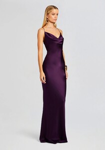 Ecommerce_Crop-23-10-18_MASSIMODRESS_EGGPLANT__1022_ECOMM.jpg