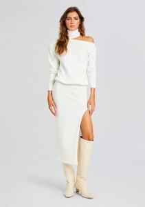 Ecommerce_Crop-23-10-24_CHARLOTTEDRESS_WHITE__0744_ECOMM.jpg