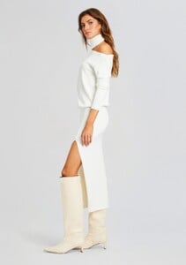 Ecommerce_Crop-23-10-24_CHARLOTTEDRESS_WHITE__0768_ECOMM.jpg