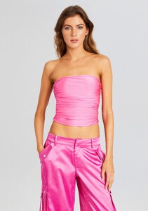 Ecommerce_Crop-23-10-24_DEBBITOP_LAICARGOPANT_MALIBUPINK__1053_ECOMM.jpg