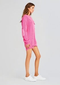 Ecommerce_Crop-23-10-24_DEVINSWEATER_MALIBUPINK__1644_ECOMM.jpg