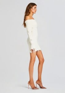 Ecommerce_Crop-23-10-24_EVERLEIGHDRESS_WINTERWHITE__2399_ECOMM.jpg