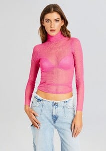 Ecommerce_Crop-23-10-24_PIPERSWEATER_MALIBUPINK_MONETBRA_MALIBUPINK_ASTONJEAN_COASTLINE__3118_ECOMM.jpg