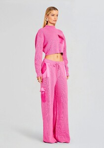 Ecommerce_Crop-23-11-15_DONNASWEATER_DAPHPANT_MALIBUPINK__0315_ECOMM.jpg