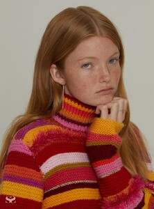 GUCCI_LARGE-2-min.thumb.jpg.5205ac4c5c4bc15f4434506b219a4eef.jpg