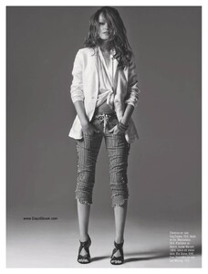 GlamourFrance(May2010)-PreppyWoman-008.thumb.jpg.8e3be4dd2ac8366a5ad277ed16c1eb24.jpg