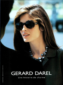 Hispard_Gerard_Darel_Fall_Winter_1998_99_03.thumb.png.1f756b0aaf5b346195f5bf2aae5c16bd.png