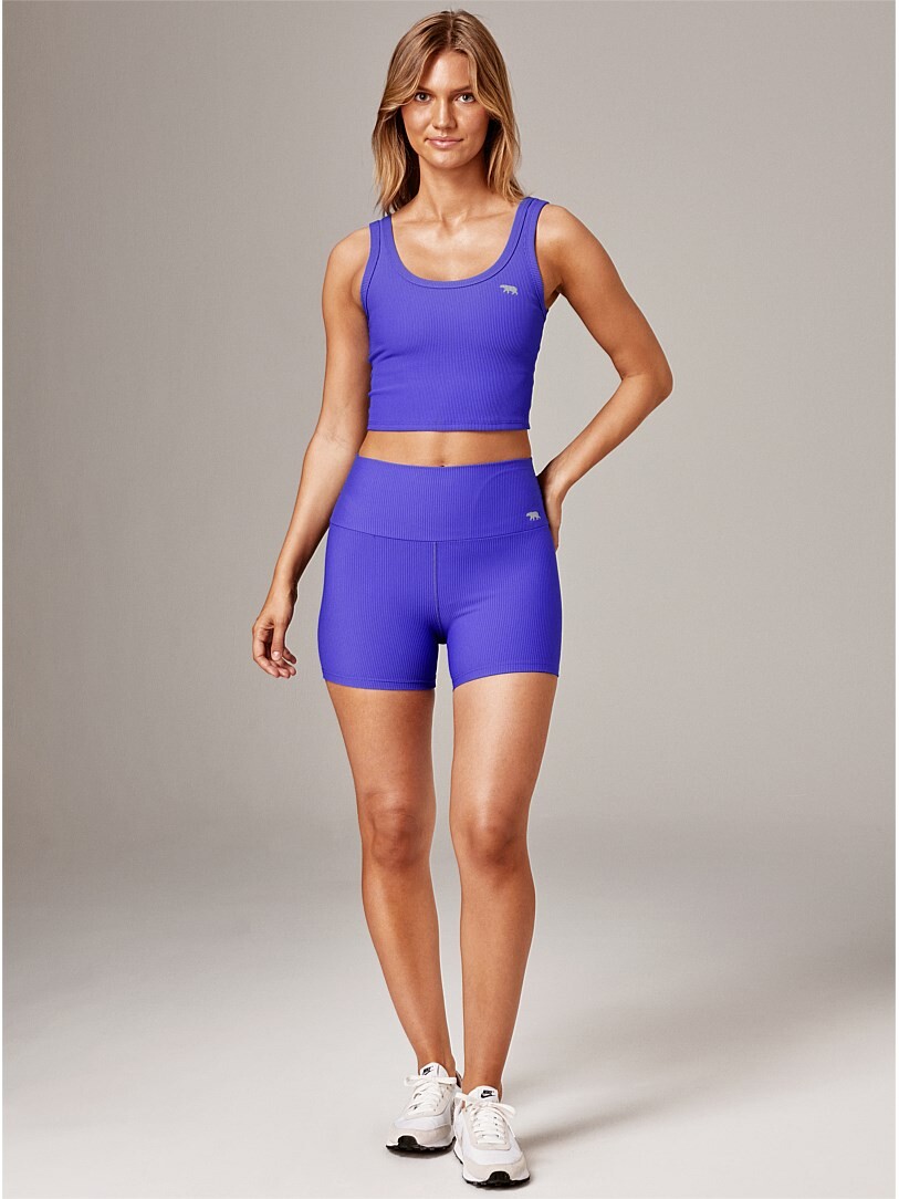 Running bare activewear models - MODEL ID [help] - Bellazon