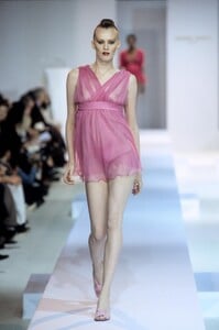JeremyScott2000WomenRTW25.thumb.jpg.cdfc32fdf4b6f172311985d8450866cd.jpg