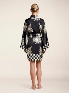 Kimono+Black+Medusa+4.jpg