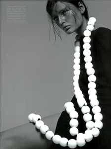 Klein_Vogue_Italia_October_1998_04.thumb.png.879bc0c7a8a71b15f0669b47f28077f7.png