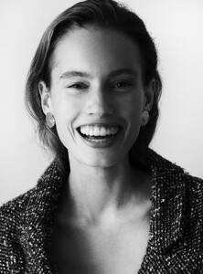 Laura Sørensen laura-sorensen-68183.jpg