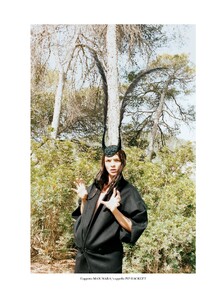 Mariacarla-Boscono-Flair-October-2012-8.thumb.jpg.8f59e548bfe92778bdba52e9d4ad1bc3.jpg