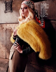 MelissaTammerijnbyNaomiYang(ParisSafari-VogueTaiwanSeptember2013)7.thumb.jpg.16f157b2d2ad8ad9e76ba3a13df9d9fa.jpg