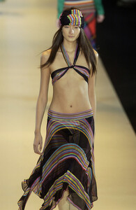 Missoni-Spring-2004-2-YPr-Jsd1u-QTx.jpg