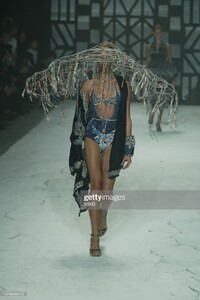 Morani s05kenzo-1.jpg