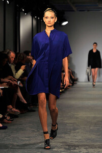 Reed+Krakoff+Runway+Spring+2011+MBFW+f_aSNXXkj8el.jpg