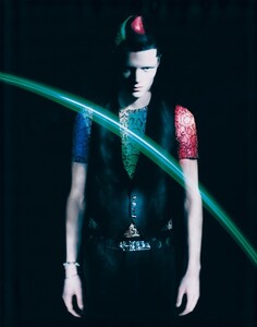 SS_20_FASHION_42.thumb.jpg.c4e1e0be1dbc6de33e249ef14777bcd7.jpg