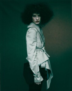 SS_21_FASHION_13.thumb.jpg.79d49c91754451796b8d8cae073f469e.jpg