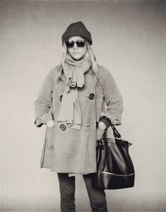 SS_26_FASHION_41.thumb.jpg.8fb1ecf154dffe7bb72b386ba6baed8c.jpg