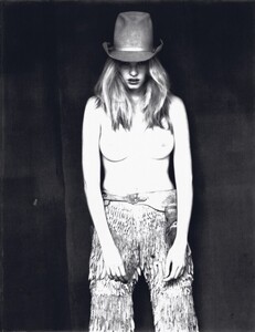 SS_28_FASHION_44.thumb.jpg.f23172c17ea2224955f18e3fd2480f98.jpg