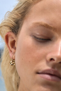 SerpentineDiamondsgoldminibangle1.jpg
