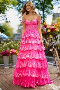 Sherri-Hill-56196-fuchsia-53741.thumb.jpg.f50e7719ea2b07f118b55ec1087e010a.jpg