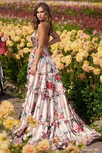 Sherri-Hill-56256-champagne-print-53805.thumb.jpg.2eabadb19a9f58a37ece9e3239bccf67.jpg