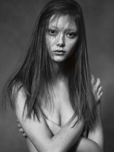 SundaytimesStyle1017.thumb.jpg.d517721852df8b62d77579124f0039e9.jpg