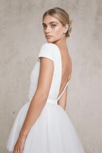 Vagabond-Bridal-Cosmia-Dress-8_7092.jpg