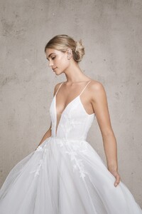 Vagabond-Bridal-Dolce-Dress-9_7326.jpg