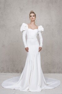 Vagabond-Bridal-Dress-Bowie-AT7A3777.jpg